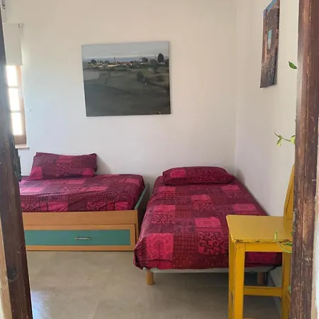 בית נופש El Oasis De Jarales מאלגה